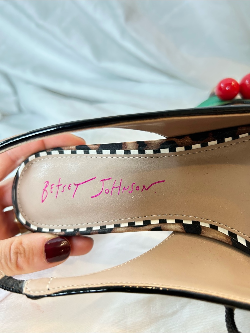 Betsey Johnson Leopard Pointed Slingback Mules with Red Cherry Accent - Picture 4 of 6